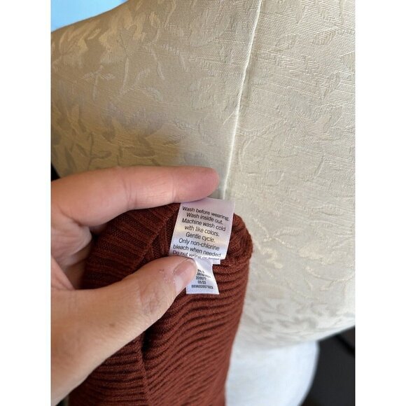 Nine West Women's Size L Cherry Merlot Sqaure Neckline Long Sleeve Sweater NWT - Picture 11 of 11